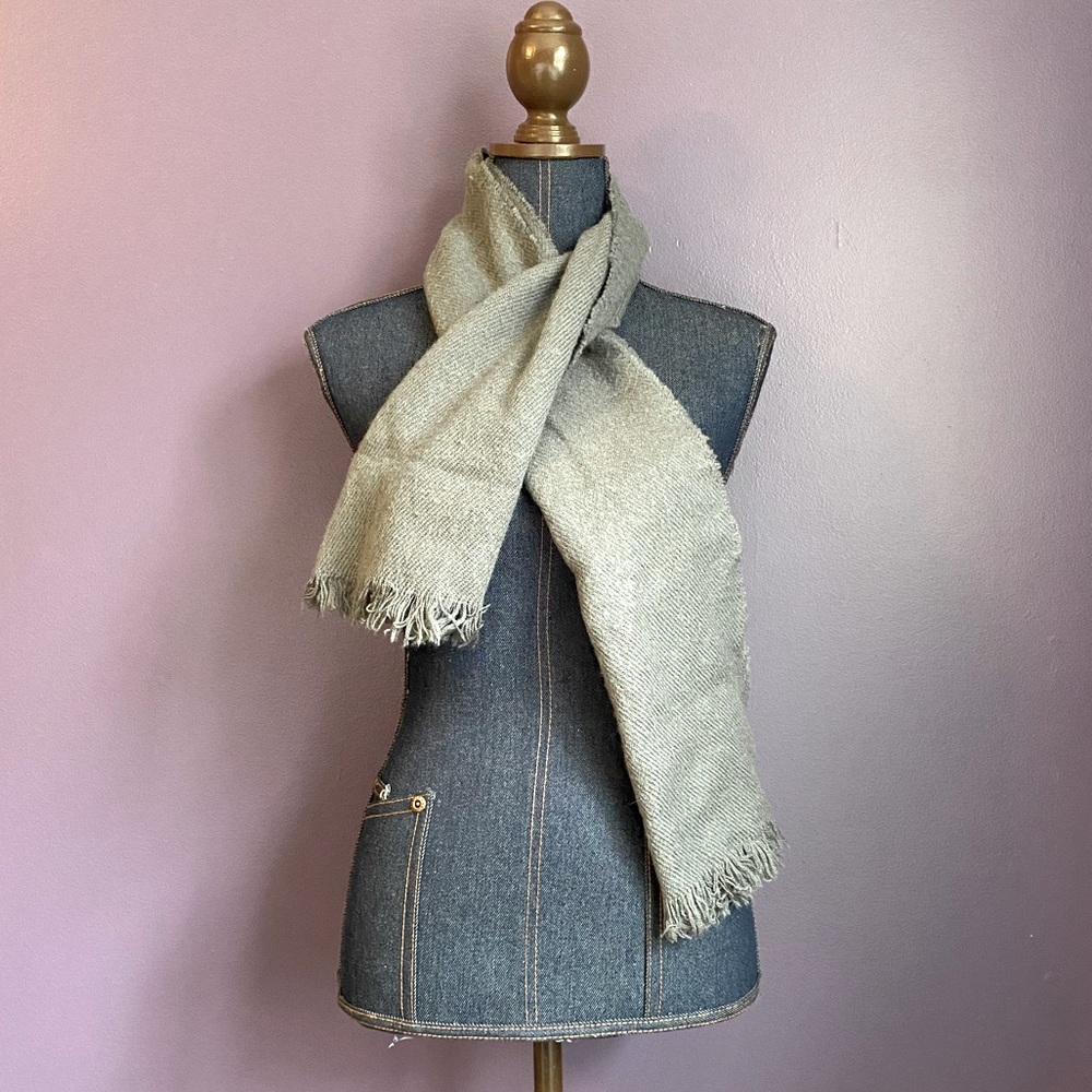 3/$10 Gray Scarf with Fringe - Picture 1 of 2
